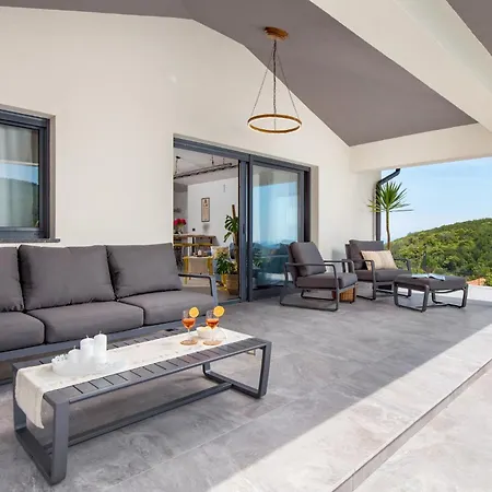 Βίλα Mantis By Briskva *