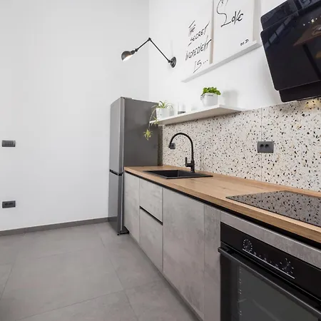 Mantis By Briskva Martina