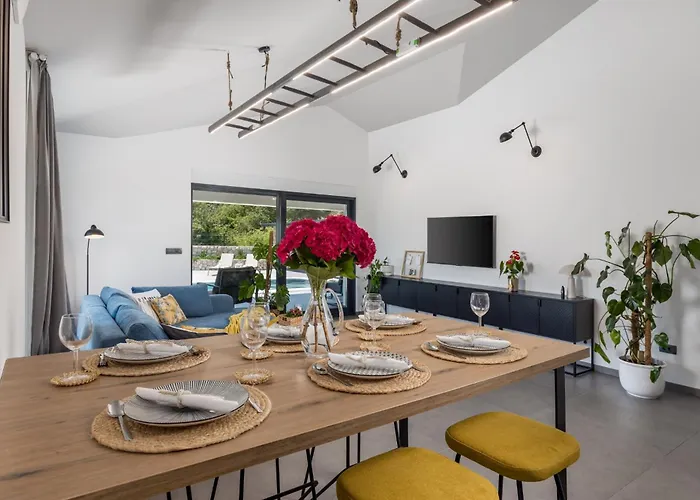 Mantis By Briskva Вилла Martina