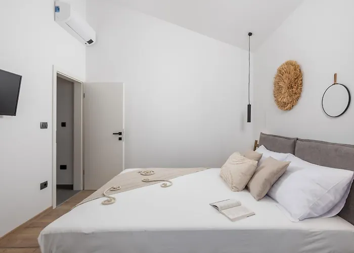 Mantis By Briskva Вилла Martina